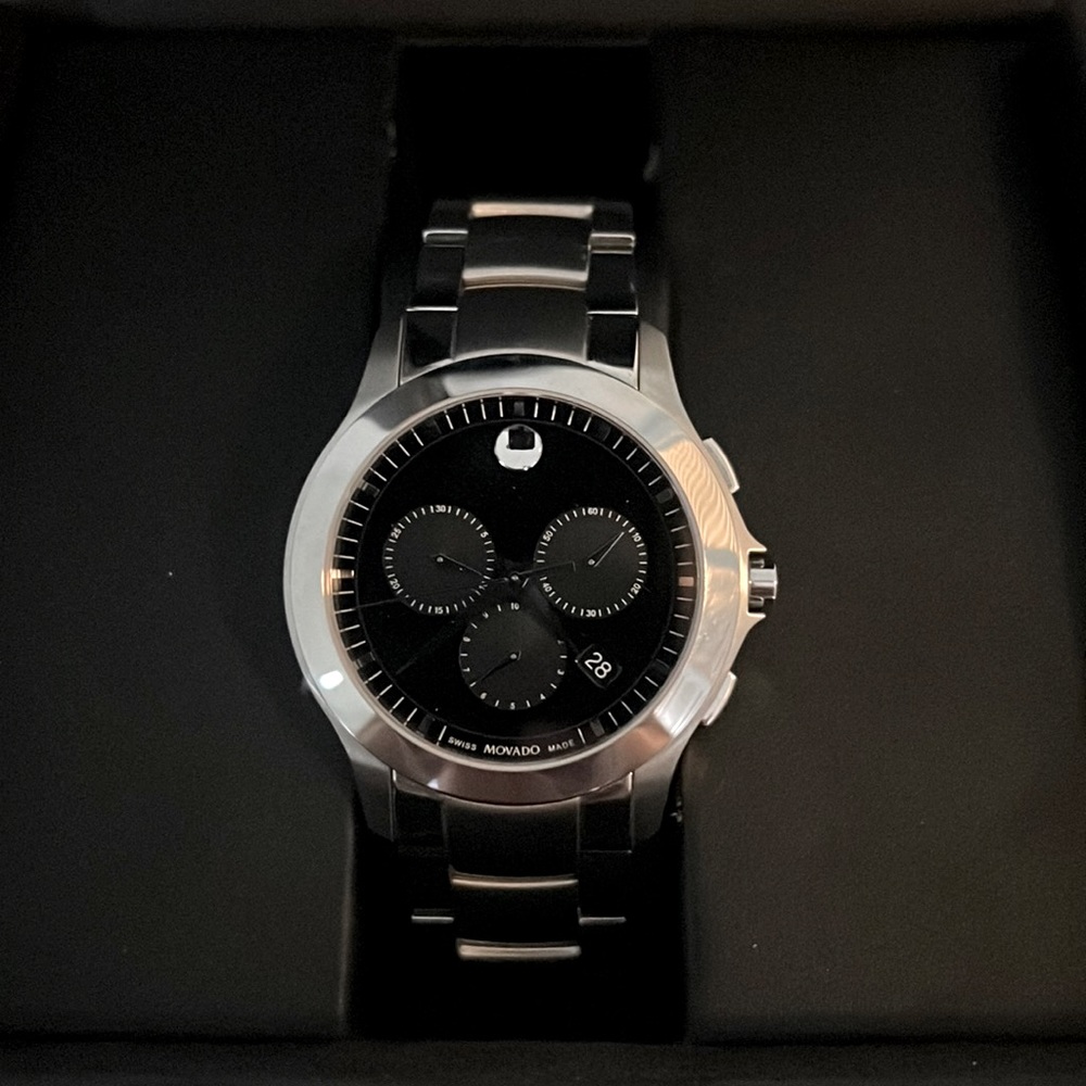 Movado Vizio 41mm mens watch. New in the box. It was never worn.